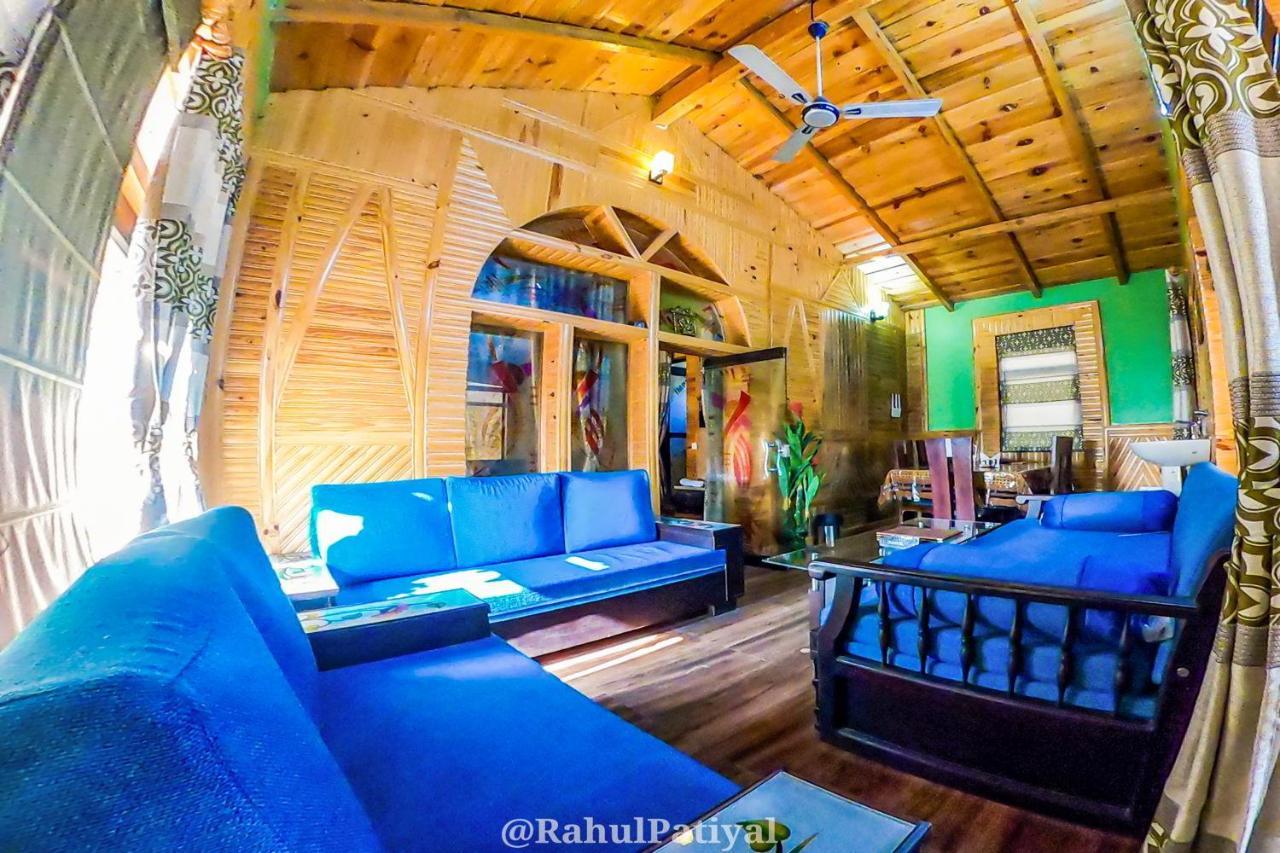 The Walnut Creek Hotel Bhīm Tāl Kültér fotó